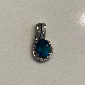 Emerald birthstone pendant